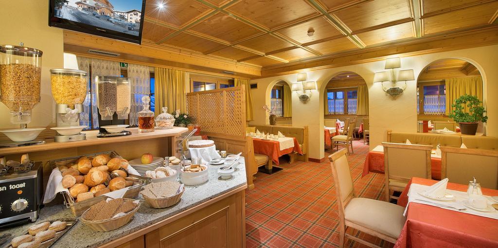 Hotel Cervo Лівіньо Екстер'єр фото
